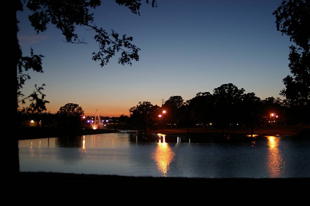 lake_after_sunset2.jpg